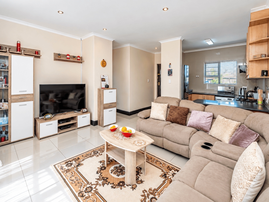 3 Bedroom Property for Sale in Protea Heights Western Cape